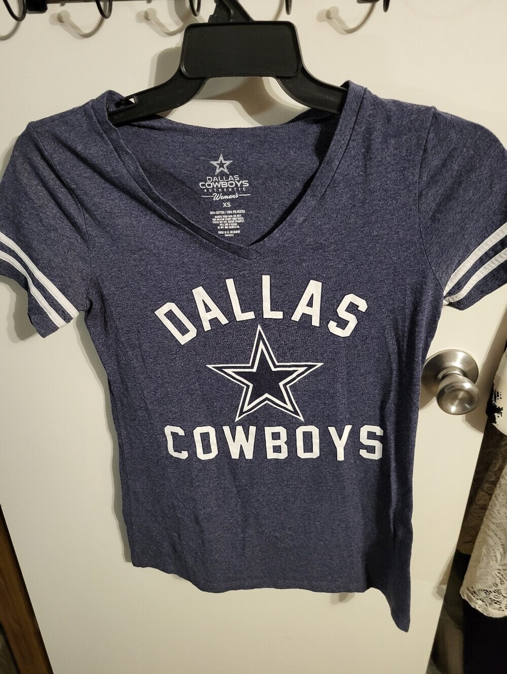 DALLAS COWBOYS WOMANS NEW T SHIRT SZ XS